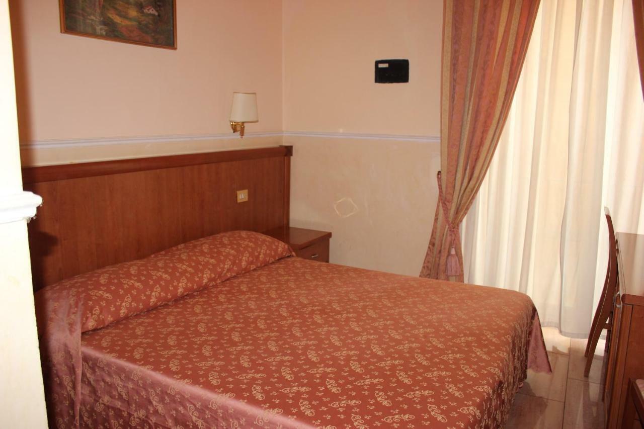 Alex City Inn III Ρώμη Εξωτερικό φωτογραφία