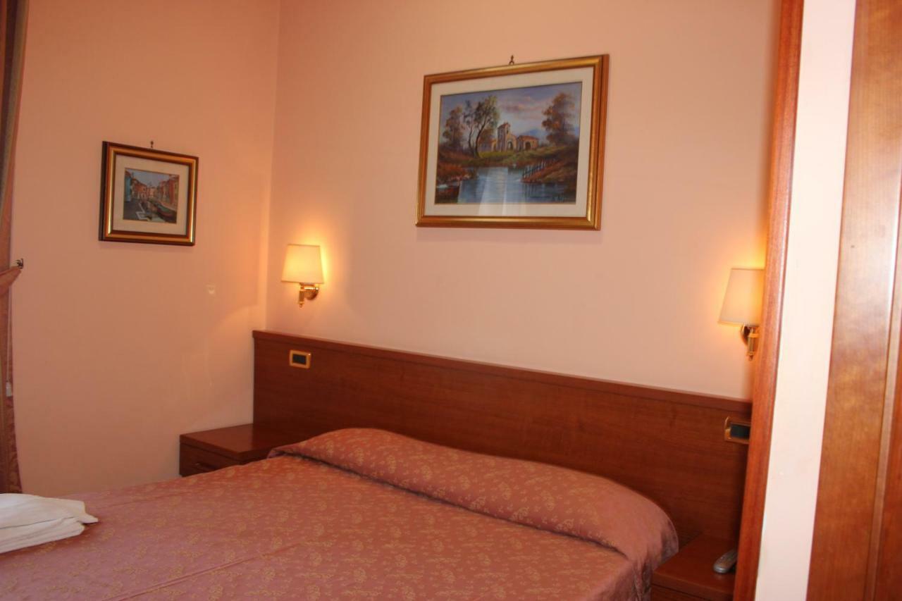 Alex City Inn III Ρώμη Εξωτερικό φωτογραφία